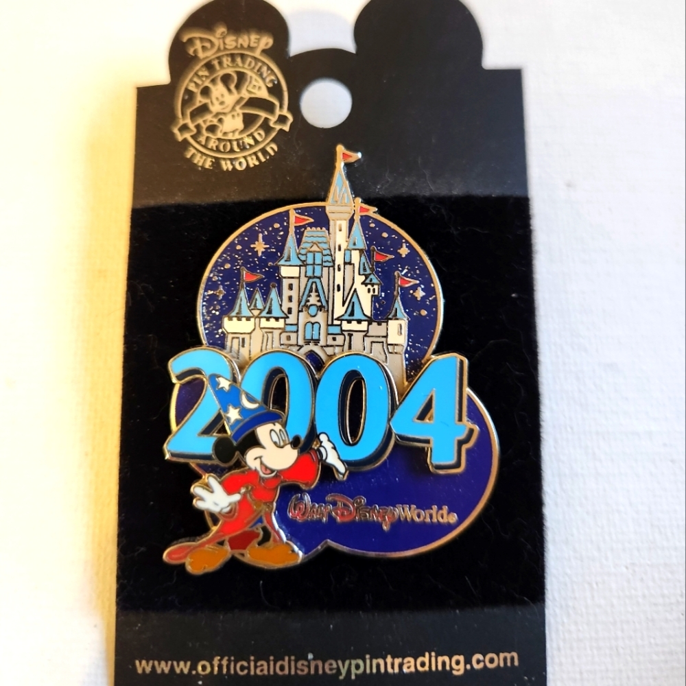Disney pin